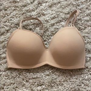 Aerie nude bra.